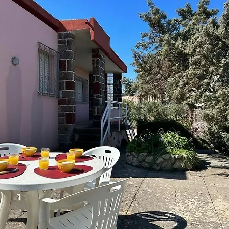 Villino Maria - Exclusive Waterfront Platamona